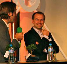 46455_392577707487705_922927836_n