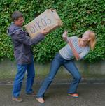 468094_366986063380203_1345979179_o